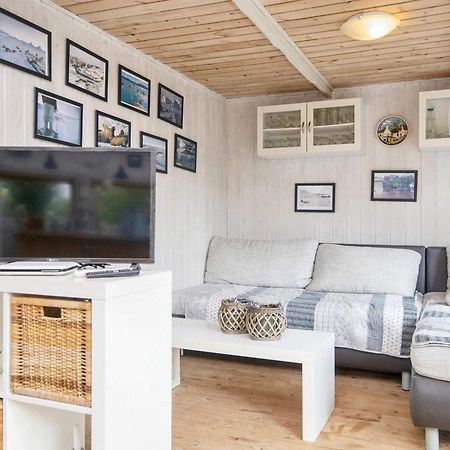 5 Person Holiday Home In Hovborg Buitenkant foto